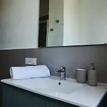 דירה Gloria House איסקיה