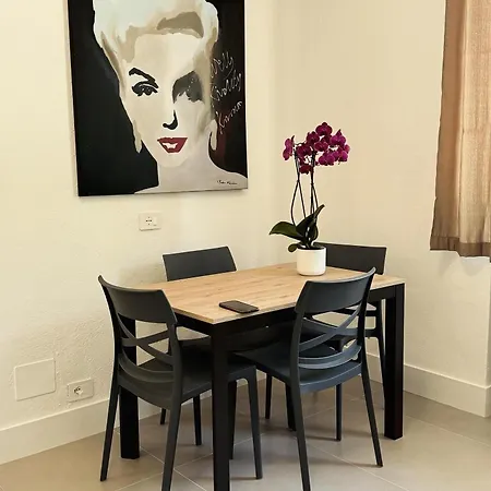 Διαμέρισμα Gloria House *